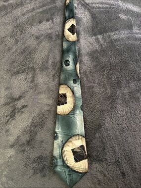 Christian Audigier Green Tie with Cream Medallions